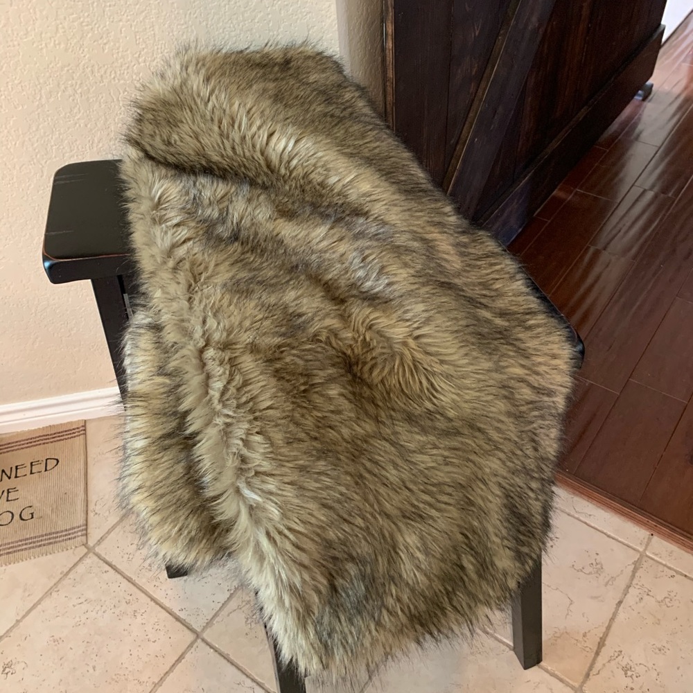 Faux fur throw